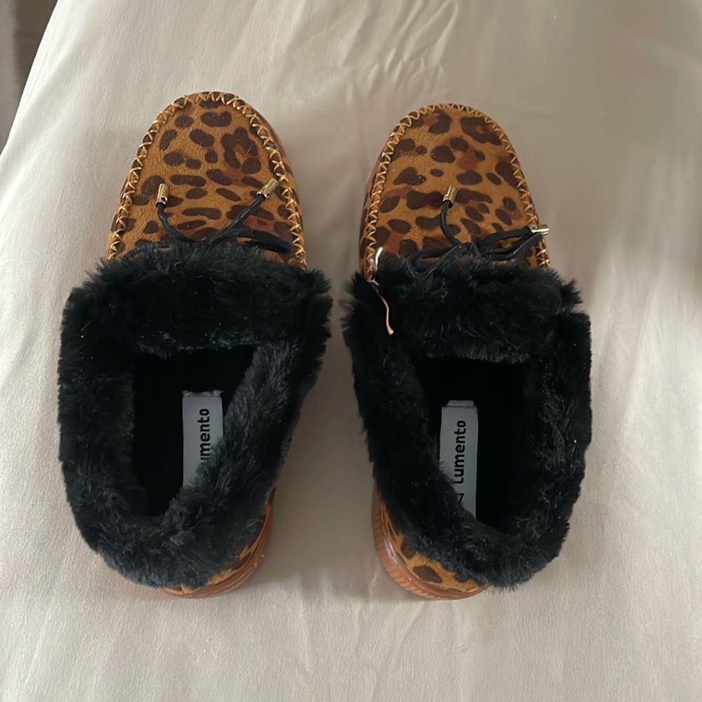 Lumento moccasin